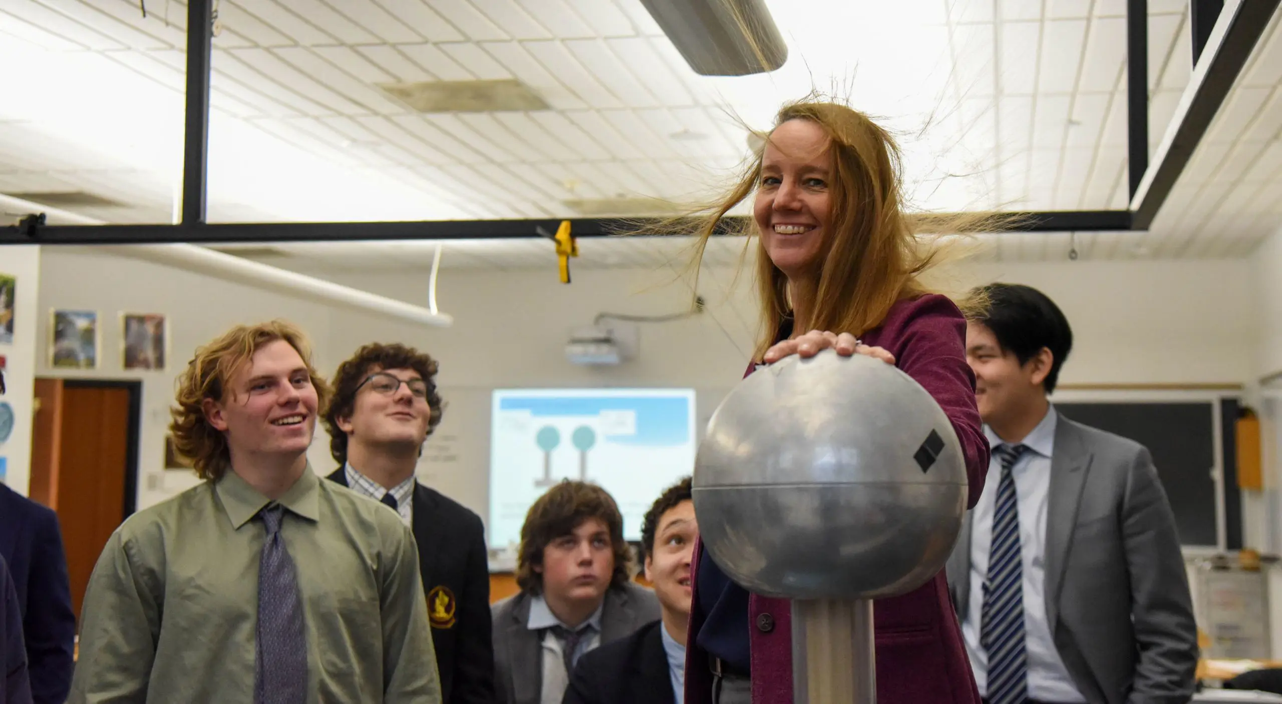Harring - Van De Graff Science Experiment