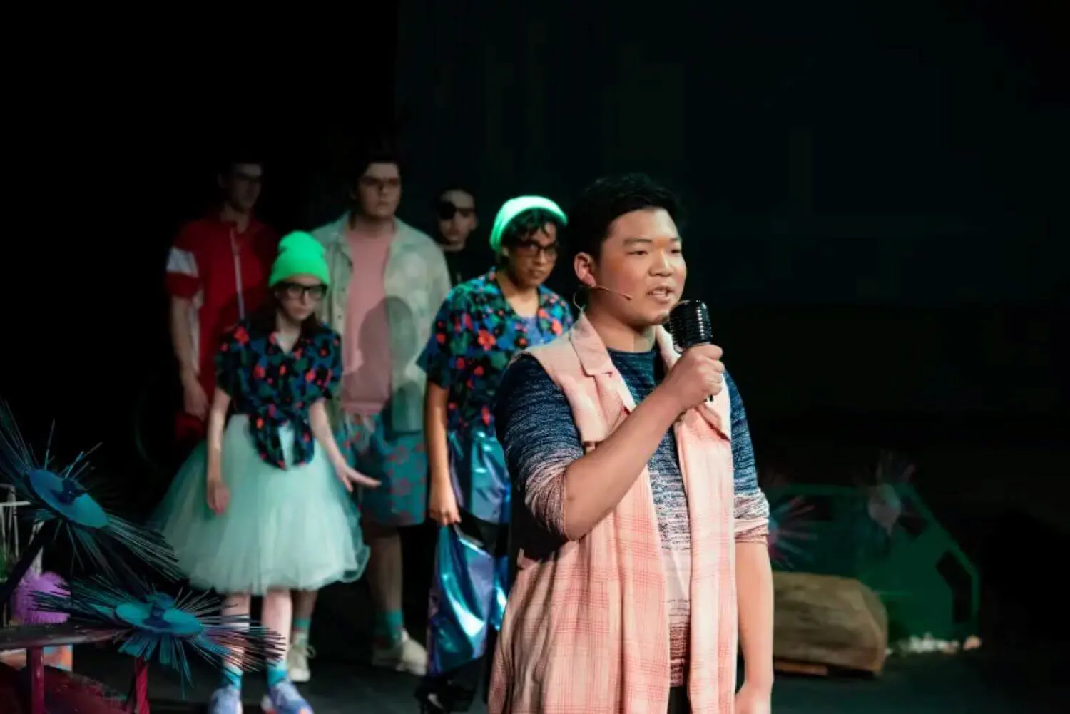Joon Lee ’25 performing in a play.