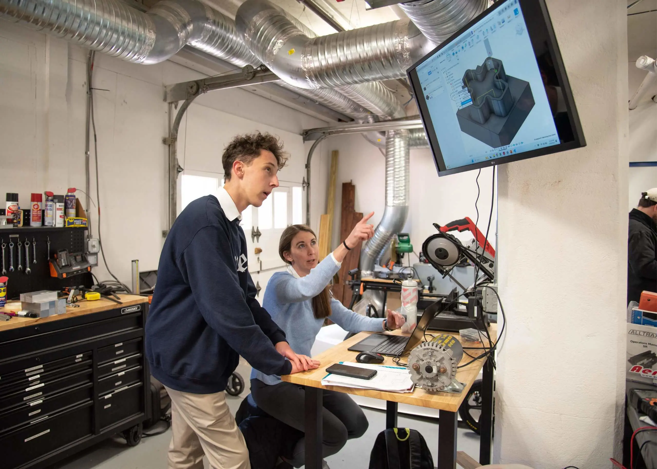 Avon Old Farms student in Larson Lab.